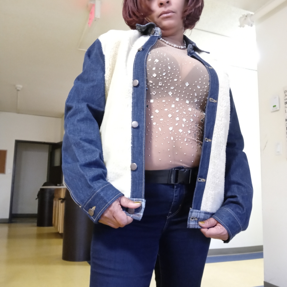 Jean jacket - Picture 7 of 8